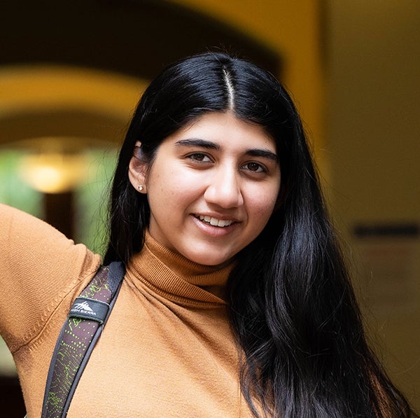 Mariam Khan